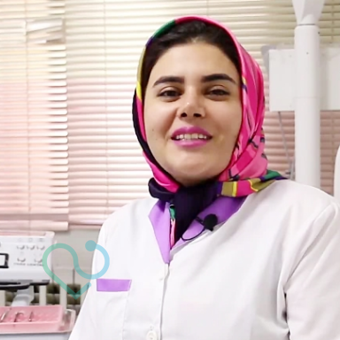 زهرا کشاورز
