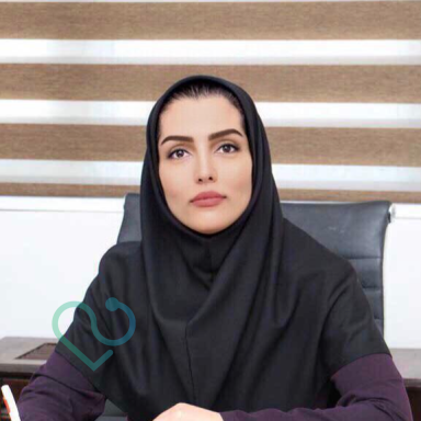 زهرا کرمی